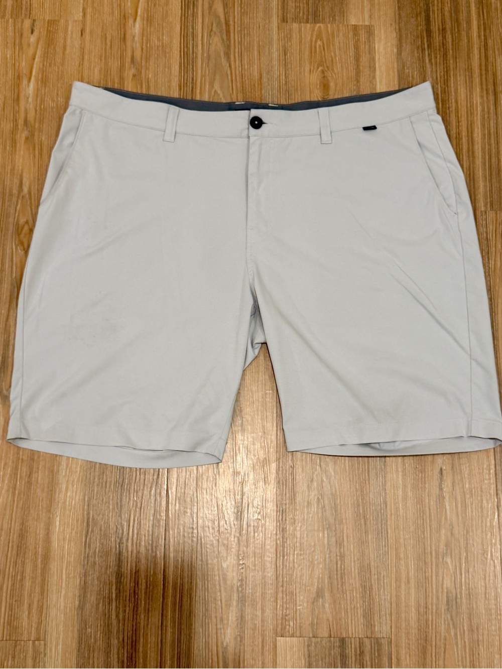 Travis Mathew Men’s Wanderlust size 42 Golf Shorts
